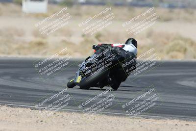 media/Apr-20-2025-CVMA (Sun) [[39090e8767]]/Race 5-Amateur Supersport Open/